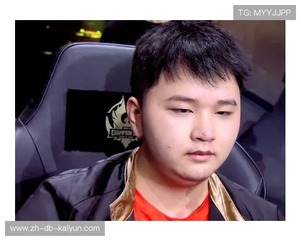 经典“巅峰对决”重温：那些永远令人心动的比赛记忆，巅峰对决的下一句