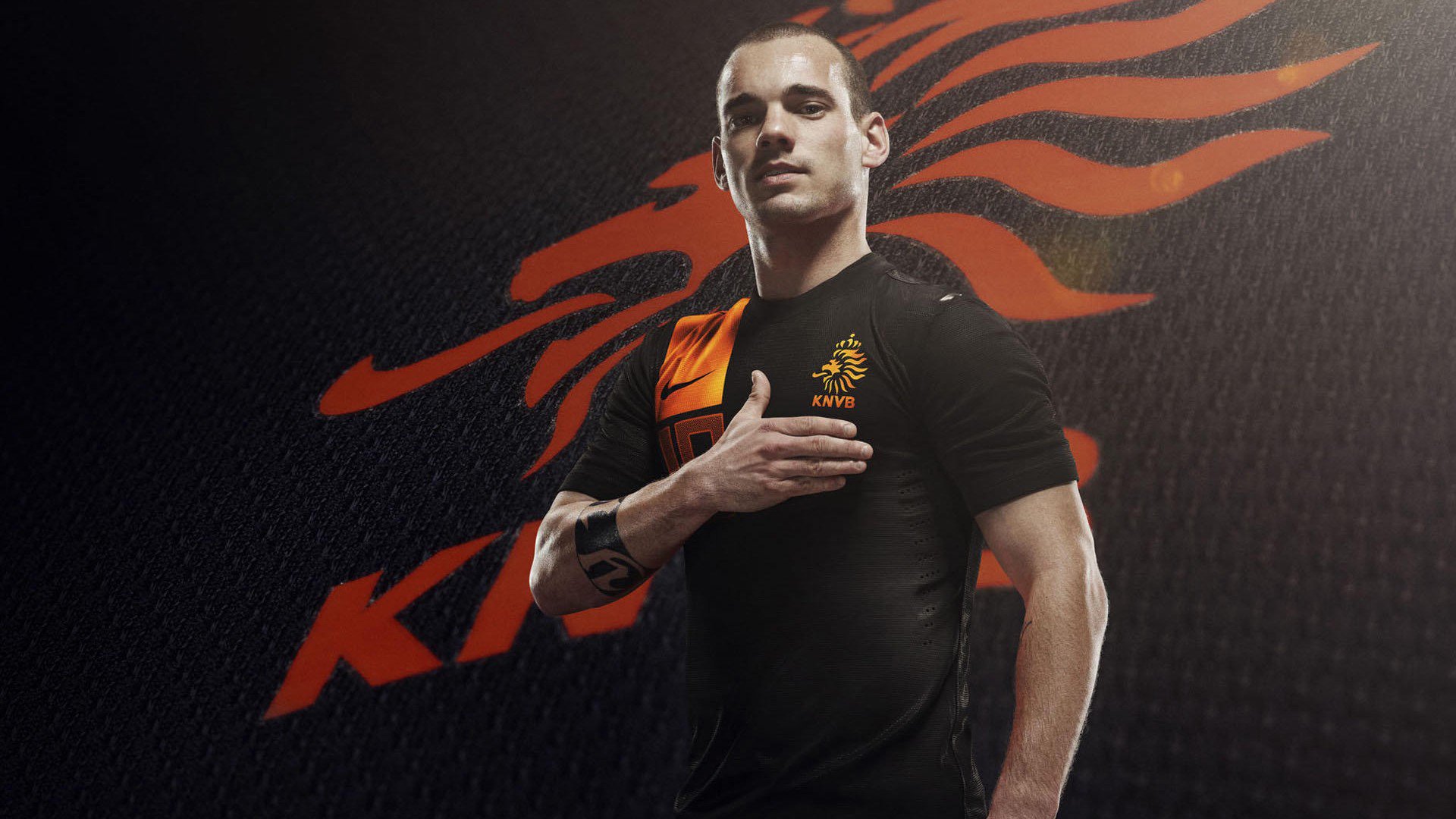 开云app-中国足球职业俱乐部球员健康管理制度完善，足球从业人员