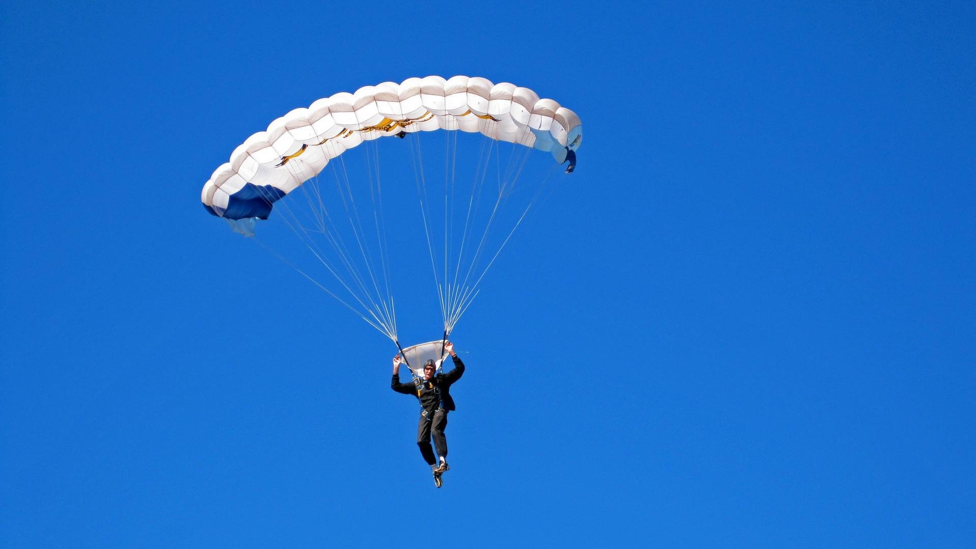 恩多比·恩乔引领南非队攻城拔寨,挑战世界冠军,恩多牧业官网